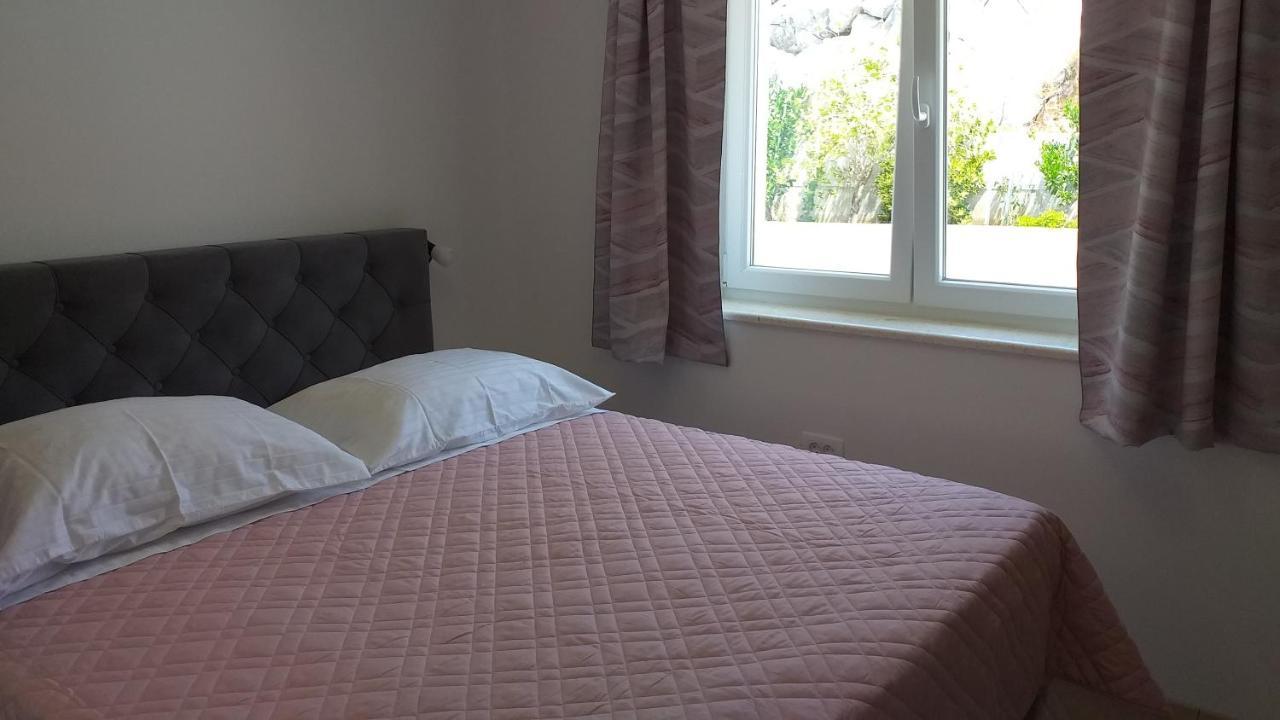 Lastovo Apartman Karla מראה חיצוני תמונה