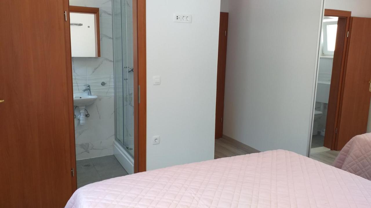 Lastovo Apartman Karla מראה חיצוני תמונה