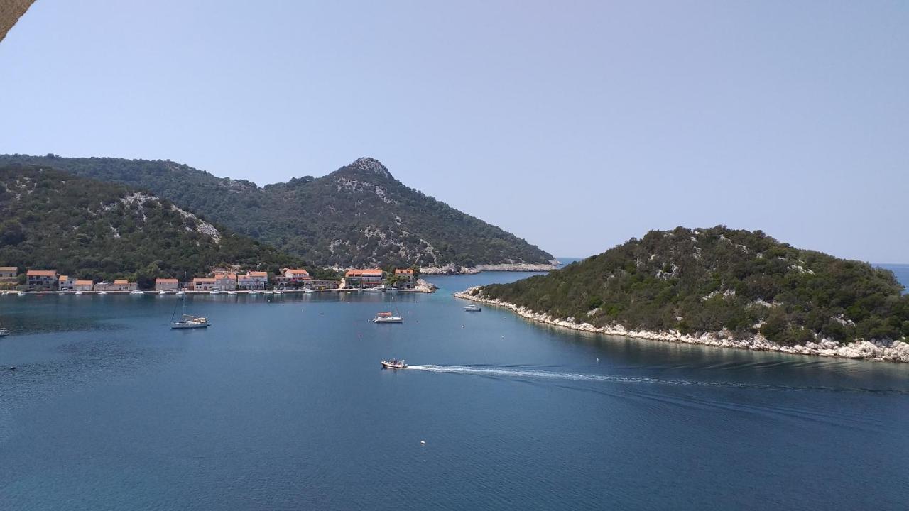 Lastovo Apartman Karla מראה חיצוני תמונה