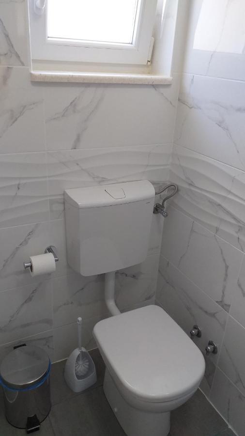 Lastovo Apartman Karla מראה חיצוני תמונה