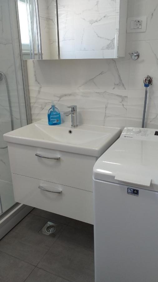 Lastovo Apartman Karla מראה חיצוני תמונה