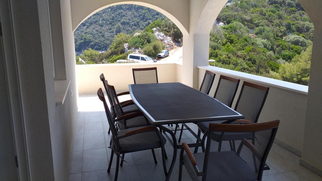 Lastovo Apartman Karla מראה חיצוני תמונה